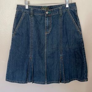 EUC Eddie Bauer Jean Skirt. Size 10